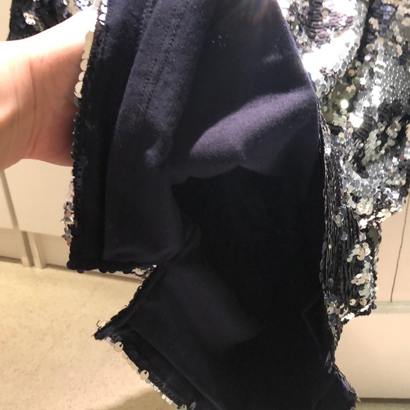 Two by Vince Camuto size Sequins all over - Picture 3 of 10